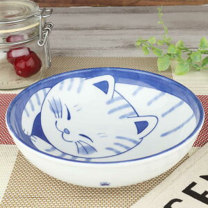 食器 軽量 薄手 中鉢 16cm/ ねこちぐら煮物鉢 トラ /軽い食器 うすかる 猫 ネコ 可愛い 家庭用 和み 癒やし 贈り物 プレゼント 自分用