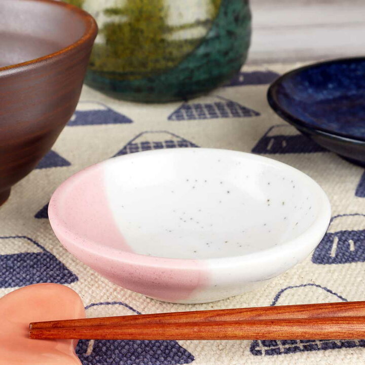 楽天市場】食器 小鉢 珍味鉢 小付 タレ皿 醤油皿/ 御影ピンク8.3cm 