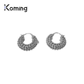 ドーナツリング-earring【LAGIRL】【Koming】 韓国ファッション レディースファッション イヤリング ドーナツリング リングイアリング ポイント シックさ 光沢感 母の日