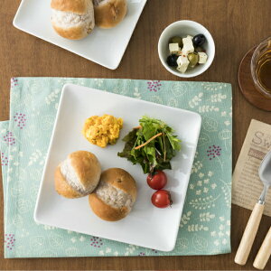 角皿 20.4cm 正方形 日本製 陶器 食器 洋食器 白い食器 ホテル食器 レストラン食器 カネスズ kanesuzu 角皿シリーズ 20cm 四角皿 プレート マルチプレート スクエアプレート 中皿 角皿 取り皿 盛り