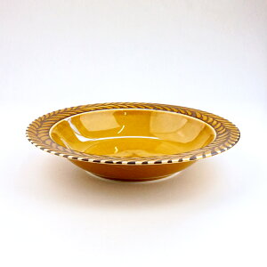 パスタ皿 スープボウル 21cm 400cc おしゃれ 深皿 ボール 鉢 UFO型 大皿 中皿 日本製 美濃焼 丸 アウトレット込 カフェ風 おうちカフェ 北欧風 かわいい インスタ映え アイボリー グレー キャラメ