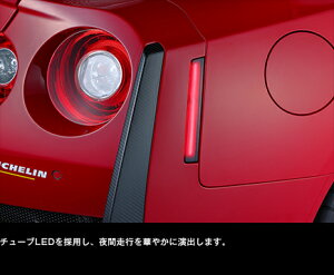 MCR GV[A[ GT-R R35 LEDTCh}[J[ (X[N)