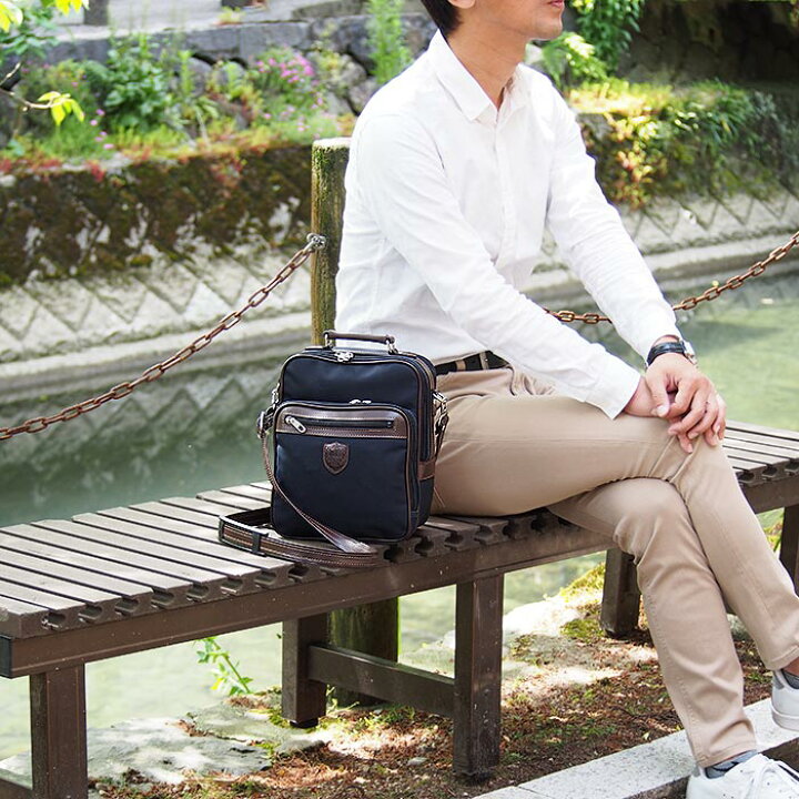 楽天市場 ショルダーバッグ メンズ レディース 斜めがけ 大人 ブランド A5 縦型 軽量 軽い 2way 帆布 撥水 ソフト 40代 50代 60代 キャンバス おしゃれ 自立 日本製 豊岡 Kbn Fa 鞄倶楽部 楽天市場店