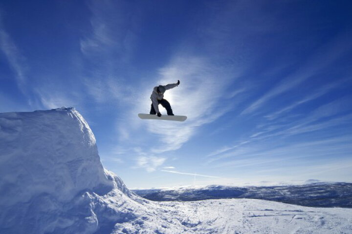 楽天市場 人物 スポーツの壁紙 輸入 カスタム壁紙 Photowall Snowboard Big Air Jump E 貼ってはがせるフリース壁紙 不織布 海外取り寄せのため1カ月程度でお届け 代引き 後払い不可 壁紙屋本舗 カベガミヤホンポ