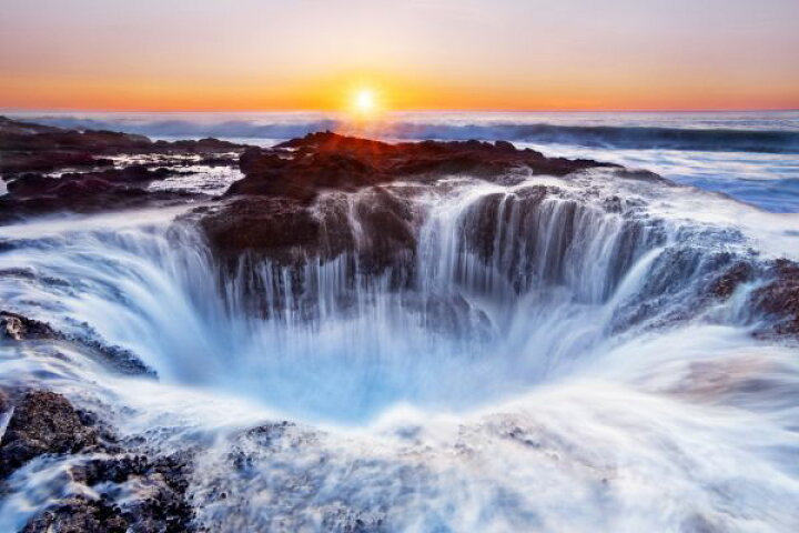 楽天市場 滝 自然 大自然の壁紙 輸入 カスタム壁紙 Photowall Oregon Waterfall 貼ってはがせるフリース壁紙 不織布 海外取り寄せのため1カ月程度でお届け 代引き 後払い不可 壁紙屋本舗 カベガミヤホンポ