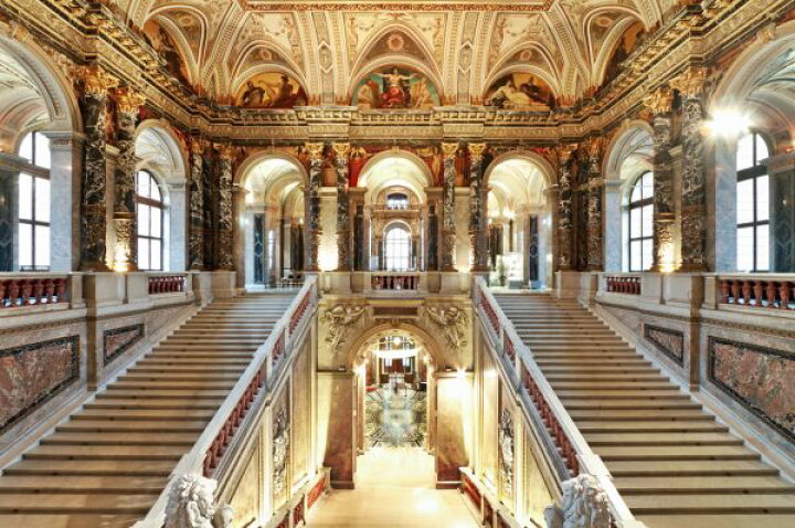 楽天市場 宮殿 お城 階段 大階段の壁紙 輸入 カスタム壁紙 Photowall Palace Staircase 貼ってはがせるフリース壁紙 不織布 海外取り寄せのため1カ月程度でお届け 代引き 後払い不可 壁紙屋本舗 カベガミヤホンポ