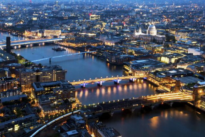 楽天市場 ロンドン 橋 川 建物 夜景の壁紙 輸入 カスタム壁紙 Photowall London By Night 貼ってはがせるフリース壁紙 不織布 海外取り寄せのため1カ月程度でお届け 代引き 後払い不可 壁紙屋本舗 カベガミヤホンポ