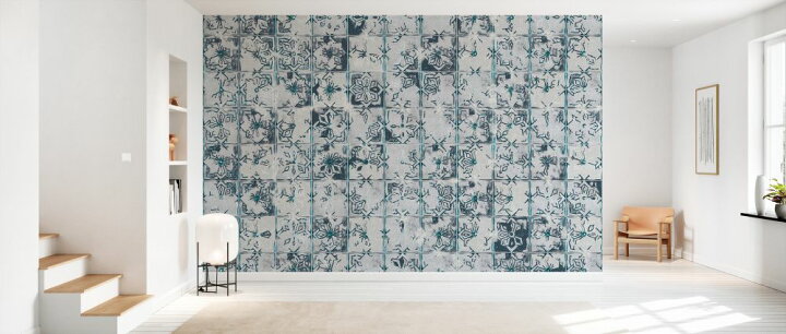 楽天市場 タイル 花柄 パターン 青 ブルーの壁紙 輸入 カスタム壁紙 Photowall Aged In Plates 貼ってはがせるフリース壁紙 不織布 海外取り寄せのため1カ月程度でお届け 代引き 後払い不可 壁紙屋本舗 カベガミヤホンポ