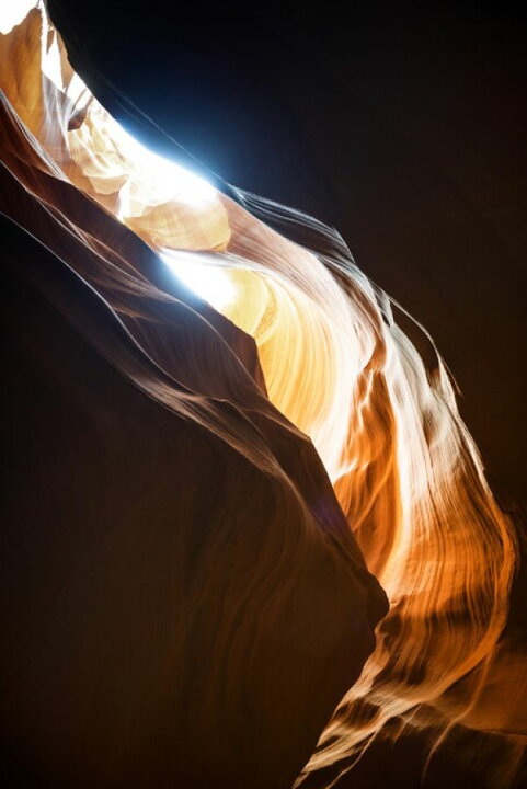 楽天市場 アンテロープキャニオン 岩 光の壁紙 輸入 カスタム壁紙 Photowall Antelope Abstract Shapes 貼ってはがせるフリース壁紙 不織布 海外取寄せ商品 代引き 後払い不可 壁紙屋本舗 カベガミヤホンポ