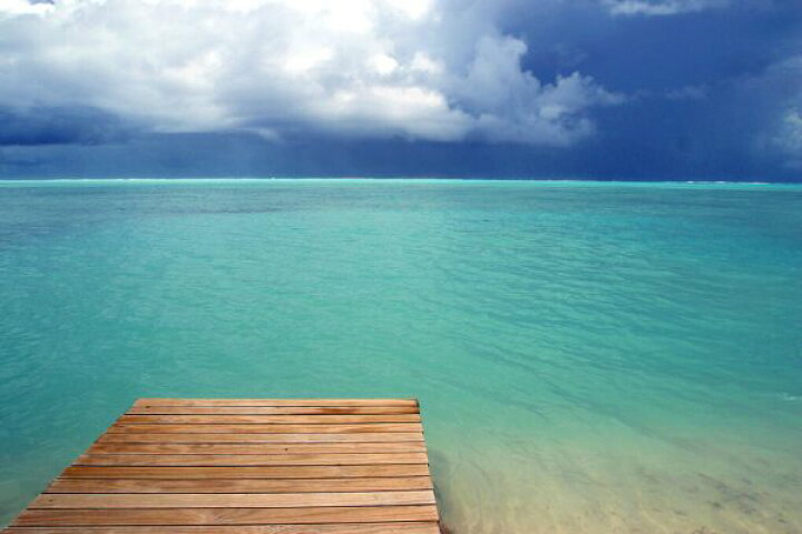 楽天市場 桟橋 海 空 雲 写真 青 ブルーの壁紙 輸入 カスタム壁紙 Photowall Storm Approaching Jetty 貼ってはがせるフリース壁紙 不織布 海外取寄せ商品 代引き 後払い不可 壁紙屋本舗 カベガミヤホンポ