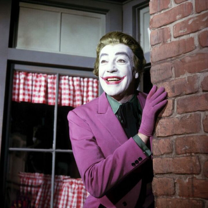 楽天市場 バットマン ジョーカー 写真の壁紙 輸入 カスタム壁紙 Photowall Batman Cesar Romero 貼ってはがせるフリース壁紙 不織布 海外取寄せ商品 代引き 後払い不可 壁紙屋本舗 カベガミヤホンポ