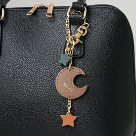 名前入り ハーフムーン型大人のレザーバッグチャーム 人気のくすみカラー イタリア革 星 イニシャル 箔押し 名入れ 刻印 ネームタグ 革 キーホルダー 卒業 記念品 ギフト プレゼント 誕生日 誕プレ 手作り レディース 女の子 ガールズ お揃い カップル クリスマス 三日月