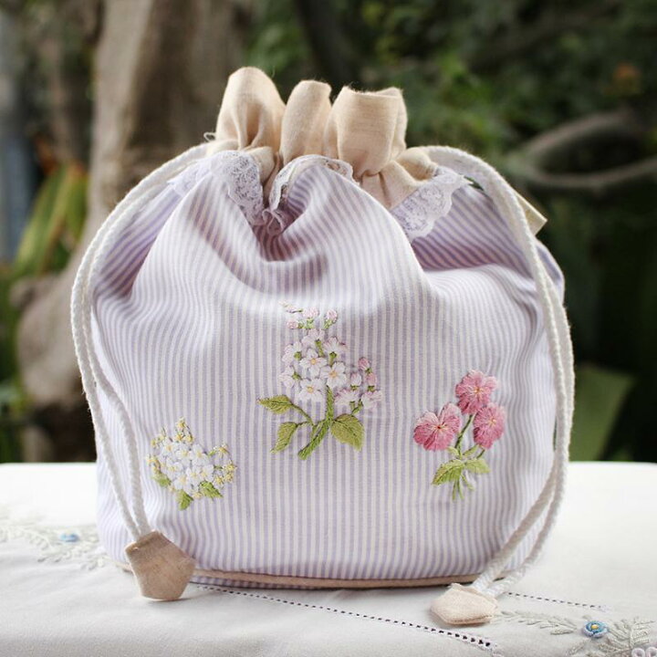 楽天市場】手刺繍ポーチ バレル巾着 フラワーズ 花ことば MyNu巾着 