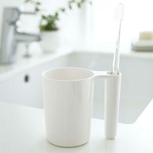 �^���u���[���g�D�[�X�u���V�X�^���h�@�������R�b�v�@���u���V�X�^���h�@�~�X�g�@�z���C�g�y����s�z [01]