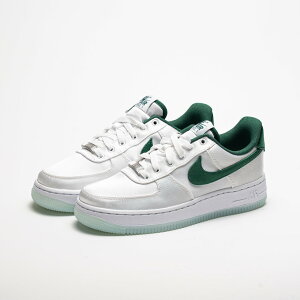 y}\P13{ziCL GAtH[X1 fB[X NIKE iCL GA tH[X 1 '07 ESS NIKE AIR FORCE 1 '07 ESS zCg/O[ DX6541-101 zCgO[ Xj[J[ V[Y 