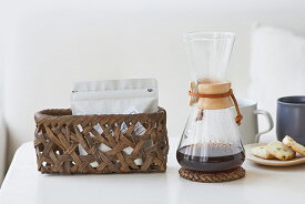 かごや×Bnei coffee コラボ 3点セット(かごやオリジナルブレンド珈琲豆100g/透かし編みのくるみ籠/花編みのマット)※ご注文をいただいてからの焙煎となりますため、発送まで4～5日お時間をいただきます。[コーヒー ギフト]