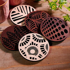 コースター 4枚セット 木製 9種から選べるデザイン 丸形 約9cm×9cm程度 加賀コースター メープル ウォールナット おしゃれ 国産 北欧 かわいい 花瓶敷き wood キッチン雑貨 まとめ買い 木のコー