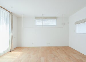 天井付け物干し kacu 角型パイプ E型 室内用物干しバー ハンガーラック ハンガーバー 森田アルミ工業 KAC286 KAC289