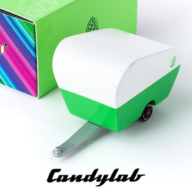 【ポイント9倍！今晩20時開始】ニューヨーク・ブルックリン発 Candylab(キャンディラボ) Pinecone Camper CND C479 トイカー ミニカー トレーラー 子供 木製 キャンプ 牽引 けん引 おうち遊び ジオラマ 海外 輸入 玩具 男の子 木のおもちゃ おしゃれ わくわくランド