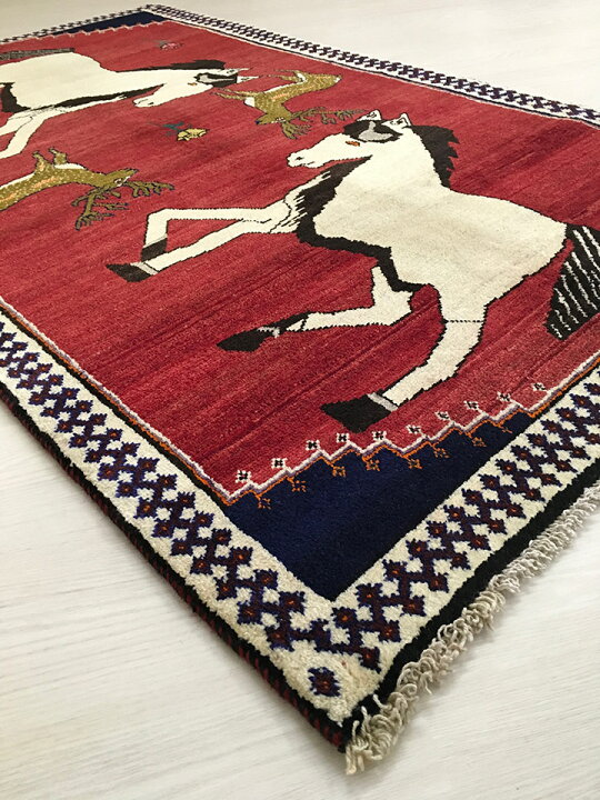 楽天市場】【ギャッベラグ 約107×177cm 白馬(12451)】GABBEH・ギャッペ 