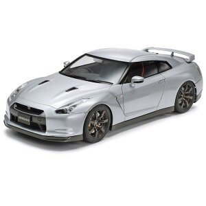 1/24 NISSAN GT-R ^~ 24300