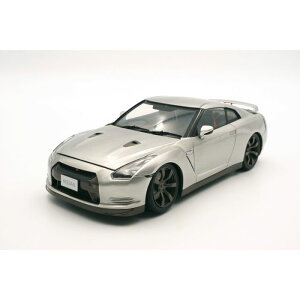 1/24 NISSAN GT-R vf ~jJ[ ͌^ tW~͌^ ID-2