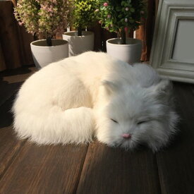 ＼＼＼P2倍★10/9まで／【送料無料】置物 ぬいぐるみ 猫 リアル 本物そっくり 寝そべり ネコちゃん ねこ 癒し系可愛い 手作り 部屋飾り もふもふ お見舞い インテリア 机