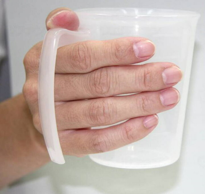 楽天市場】手付スタッキングコップ 300ml ピンク/グリーン/ブルー/ホワイト/イエロー 取っ手付き 積み重ね可能 電子レンジ使用可 食洗機使用可 ( 小森樹脂) : 介護ショップ ちとせ 楽天市場】手付スタッキングコップ 300ml ピンク/グリーン/ブルー/ホワイト/イエロー 取っ手付き 積み重ね可能 電子レンジ使用可 食洗機使用可 ( 小森樹脂) : 介護ショップ ちとせ