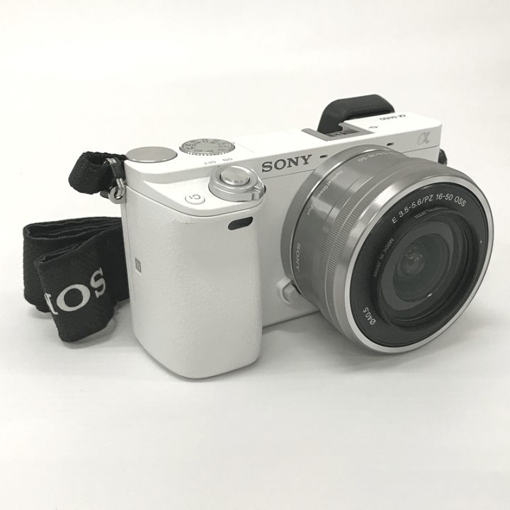 楽天市場】【中古】 SONY ILCE-6000Y-B 【デジタル一眼カメラ α6000