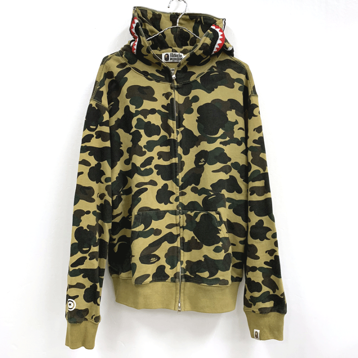 A BATHING APE 1ST CAMO　シャークパーカー　フルジップ　カモ アベイシングエイプ A BATHING APE 美品 1st CAMO SHARK FULL ZIP