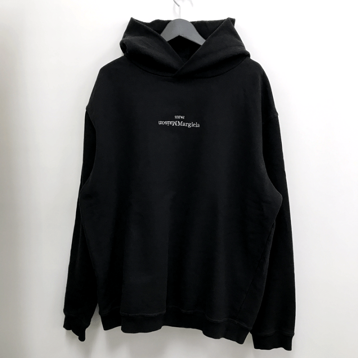 MAISON MARGIELA マルジェラ トレーナー 刺繍 ロゴ 新品 MAISON MARGIELA マルジェラ トレーナー 刺繍 ロゴ 新品
