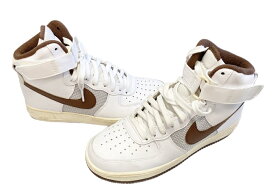 【中古】ナイキ NIKE AIR FORCE 1 HIGH 07 LV8 WHITE/LT CHOCOLATE-GREY FOG エア フォースワン ハイ 白 シューズ DM0209-101 メンズ靴 スニーカー ホワイト 26cm 101-shoes1237