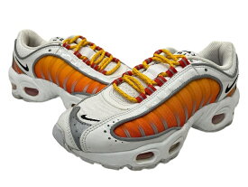【中古】ナイキ NIKE WMNS AIR MAX TAILWIND 4 NRG エアマックス テイルウィンド CK4122-100 レディース靴 スニーカー オレンジ 23.5cm 601sh-11