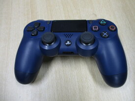 【送料無料】【中古】PS4 PlayStation 4 ワイヤレスコントローラー (DUALSHOCK 4) ミッドナイト・ブルー（箱説付き）