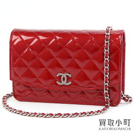 【最大3万円OFFクーポン! 6/1～】【美品】シャネル 【CHANEL】 ブリリアント チェーンウォレット レッド パテントレザー シルバー金具 チェーンショルダーバッグ ポシェット クラッチ マトラッセ キルティング 斜め掛け 財布 サイフ【中古】