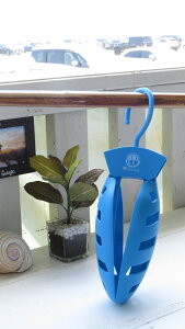 【価格最前線】mlDECANT PINE HANGER パインハンガー 速乾 ウェットスーツハンガー サーフィン SUP サップ ボディーボード ハンガー ウェットスーツ 便利 人気 ウェットスーツ専用ハンガー 劣化を