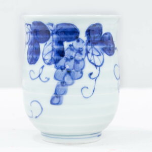 【 10/30 23:59まで 20%割引クーポン+P10倍セール】 店長おすすめ \ 波佐見焼 / 【 ゆい窯 】 大湯呑み 湯呑み 湯のみ 湯飲み ぶどう 内容量 約400ml 大きめ 大きいサイズ 和モダン 和 モダン かわ