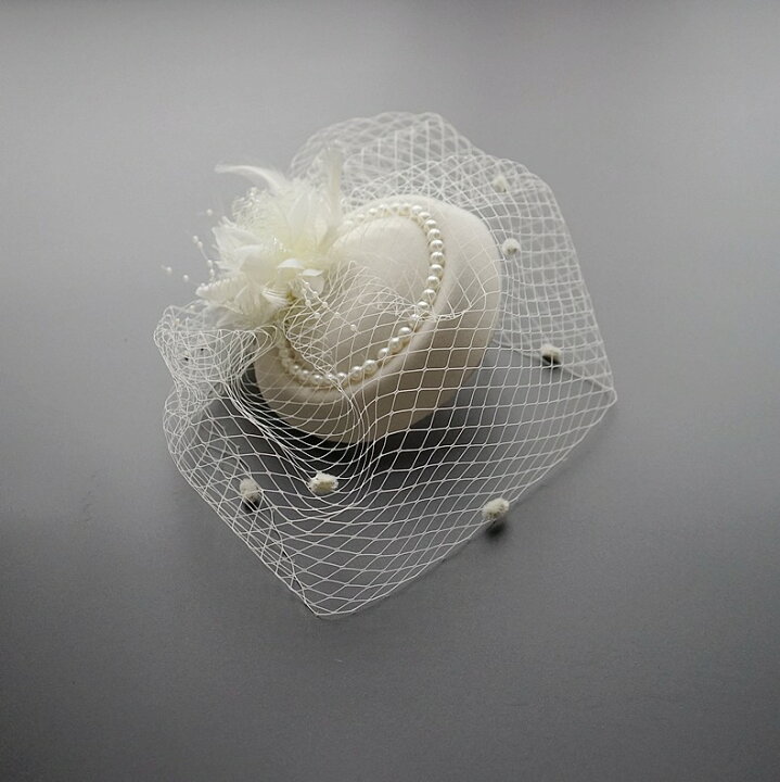 楽天市場 送料無料 カクテル帽 パール付き トーク帽 ベール付き トークハット フォーマル ウェディングヘッドドレス 髪飾り オフホワイト 冠婚葬祭 ミニハット トークハット 楽天海外通販 Kalavika