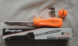 Snap-on (�X�i�b�v�I��) ���`�F�b�g�h���C�o�[ �I�����W SSDMR4BO ���s�A���i