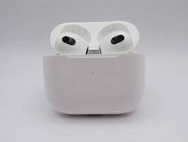 【中古】Apple AirPods with Charging Case 第3世代 イヤホン
