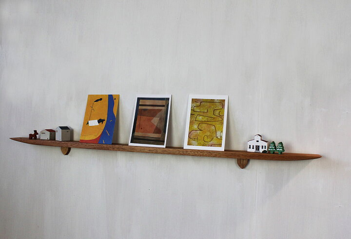 裕福な 崖 頬 壁 に 飾り棚 ベリ 遺伝的 出費