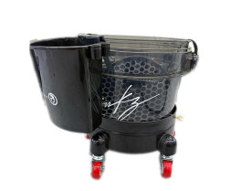 KMKZ BUCKET DOLLY【KAMIKAZE COLLECTION】洗車バケツ　グリッドガード ローラー付　オーガナイザー