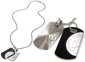 DIESEL y_glbNXfB[[ _uv[ghbO^OqJubN×Vo[v[gANZT[ Y fB[XPENDANT NECKLACEDX0289040PR-Style