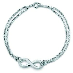 Tiffany&Co. eBt@j[CtBjeB_u2A`F[uXbgWVo[`F[X^[OVo[ ANZT[GhX[v`[INFINITY CHARM DOUBLE CHAIN BRACELET