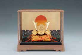 高岡銅器【送料無料】五月人形　出世兜　281-06　黄金豆兜　織田信長公　ケース入り　兜　かぶと　コンパクト　ミニ　子供の日　初節句　かぶと飾り カブト　男の子の初節句