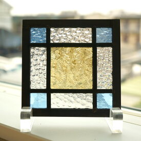 ステンドグラス パネル 住宅用 小花ガラス イエロー×水色 12cm×12cm　【ステンド 室内窓 壁埋め込み 小窓 スクエア 明かり採り 新築 改築 新生活 リフォーム インテリア 建材パーツ 空間アクセント 室内装飾 壁装飾】