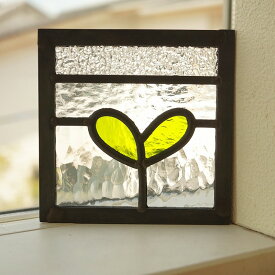 ステンドグラス パネル 住宅用 二葉 きみどり 12cm×12cm【ステンド 室内窓 小窓 葉っぱ グリーン ドア 明かり採り 新築 改築 新生活 リフォーム インテリア 建材パーツ 空間アクセント 室内装飾 壁装飾】