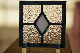 ステンドグラス パネル 住宅用 シンプルダイヤ ホワイト 12cm×12cm【ステンド 室内窓 壁埋め込み 小窓 白 明かり採り 新築 改築 新生活 リフォーム インテリア 建材パーツ 空間アクセント 室内装飾 壁装飾】