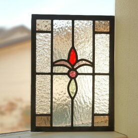 ステンドグラス パネル 住宅用 つぼみ 長方形 20cm×28cm　【ステンド 室内窓 壁埋め込み スクエア 赤 紫 ベージュ 小窓 明かり採り 新築 改築 新生活 リフォーム インテリア 建材パーツ 空間アクセント 室内装飾 壁装飾】