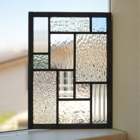 ステンドグラス パネル 住宅用 11のスクエア 淡い色×クリア 20cm×28cm【ステンド 室内窓 壁埋め込み 小窓 明かり採り 新築 改築 新生活 リフォーム インテリア 建材パーツ 空間アクセント 室内装飾 壁装飾】